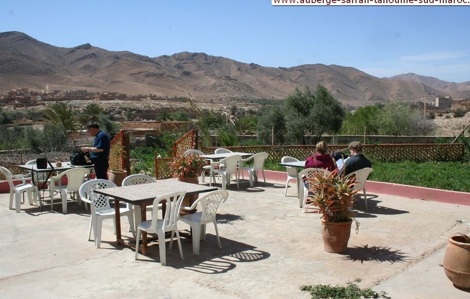 Auberge Le Safran Restaurant Piscine Hotel Taliouine Taroudant Riad Taliouine Taroudant :  services pour Handicaps
